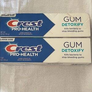 Crest Pro-Health Gum Detoxify Toothpaste